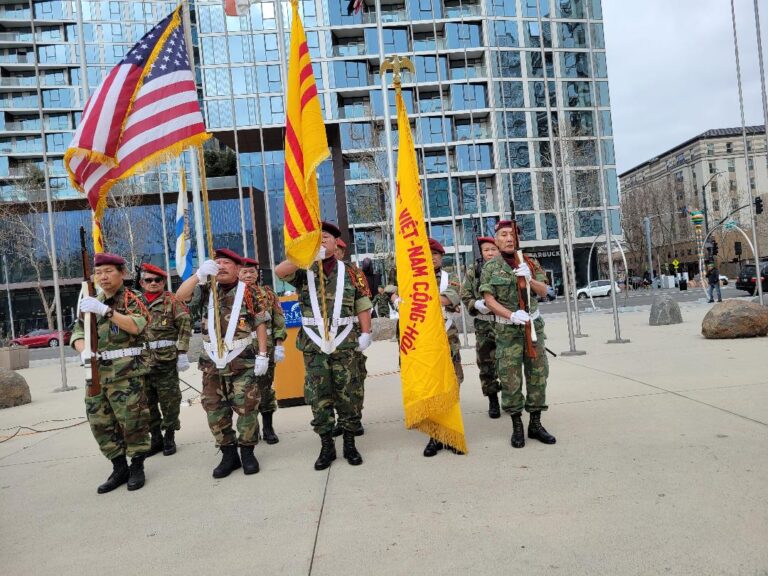 Sáng mồng một Tết, thành phố San Jose thượng kỳ VNCH trong 7 ngày