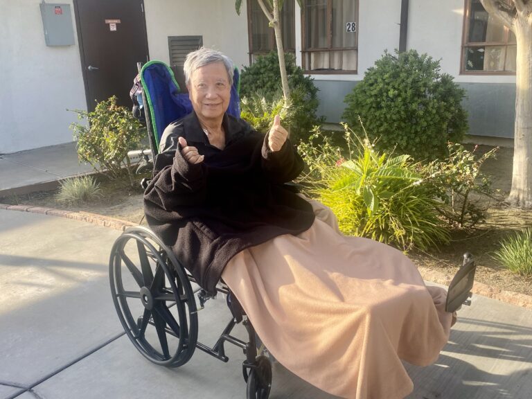 Nhà báo nổi tiếng KỲ PHÁT tại Little Sài Gòn lâm trọng bệnh