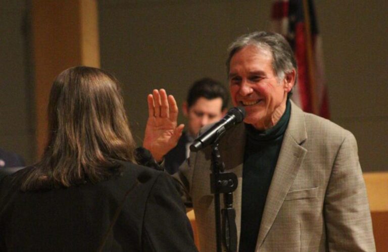 HỘI ĐỒNG THÀNH PHỐ SAN JOSE BỔ NHIỆM ÔNG CARL SALAS VÀO CHỨC VỤ  NGHỊ VIÊN KHU VỰC 3