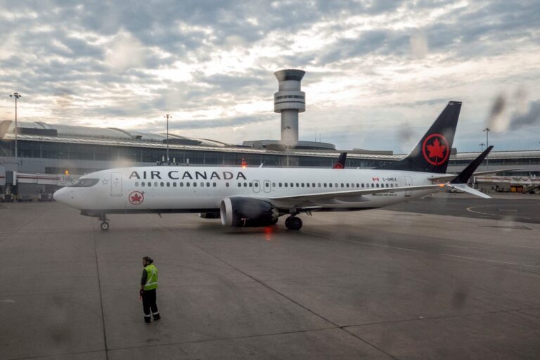 Canada Airlines hủy các chuyến bay đến Tennessee, nhiều tuyến bay khác bị đình chỉ