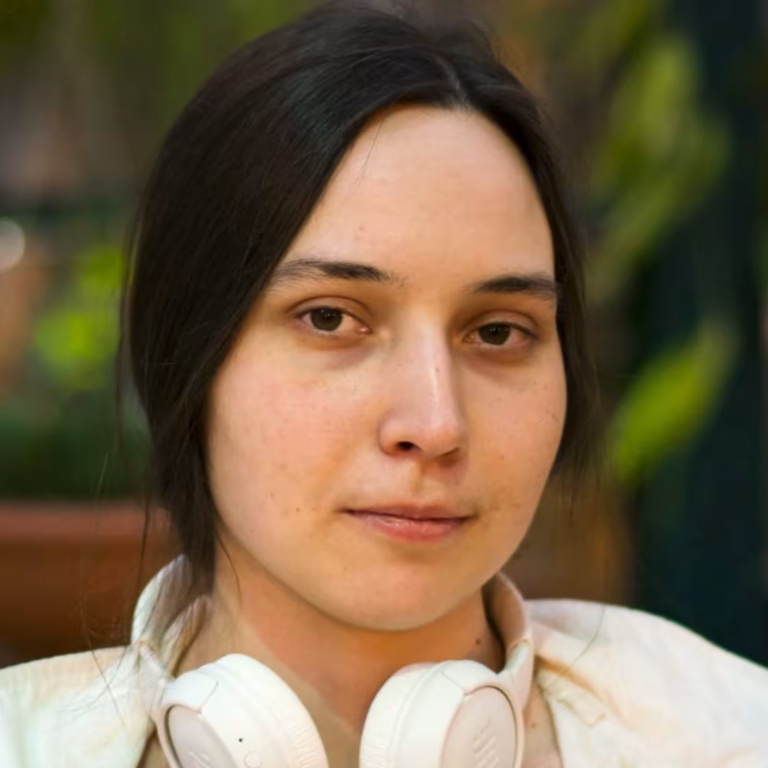 Nhà khoa học Harvard đối mặt với trục xuất bị buộc tội buôn lậu