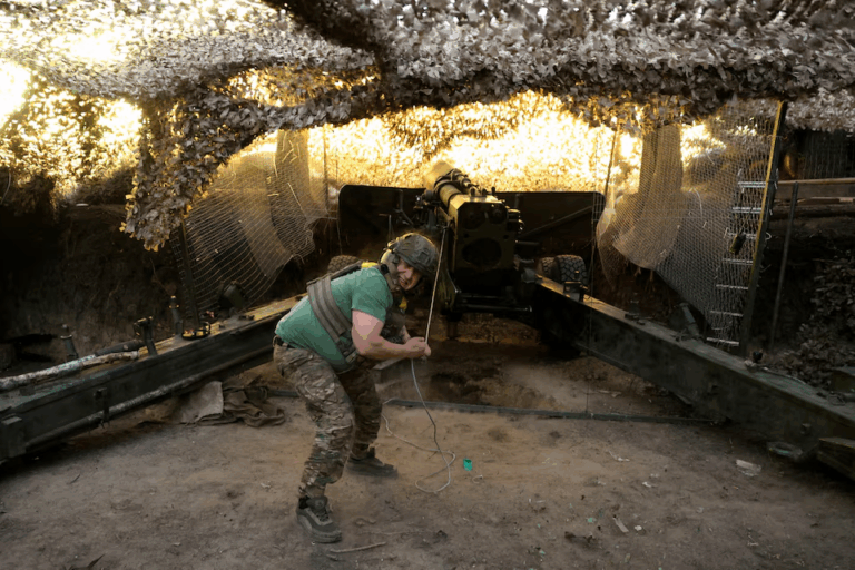 Mỹ và Nga đối đầu công khai khi chiến tranh Ukraine leo thang