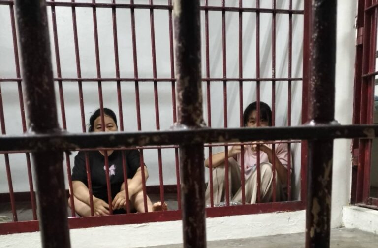 Người tỵ nạn ở Thái Lan bị đánh đập hành hạ trong IDC ra sao?