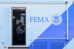 Trump tuyên bố sẽ giải thể FEMA sau mùa bão