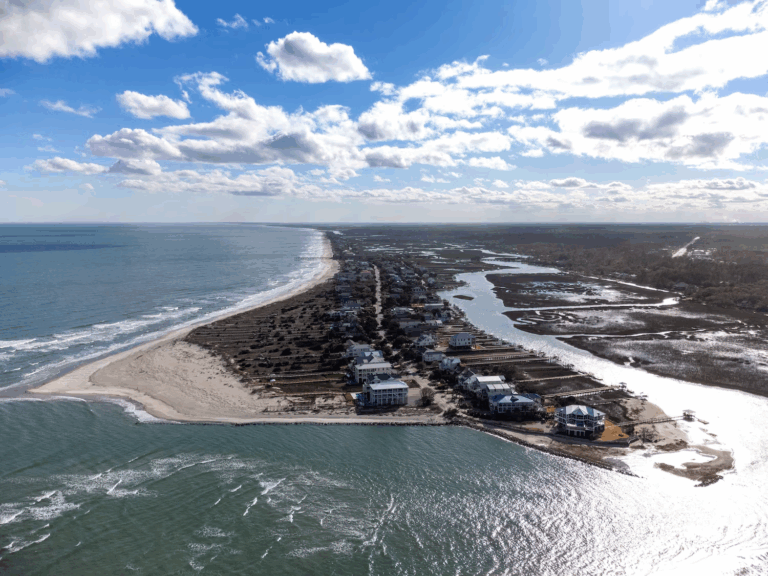 Người cha thiệt mạng sau khi cứu 5 người khỏi dòng chảy xa bờ tại Nam Carolina