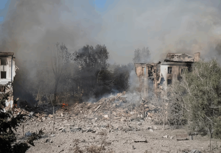 Mỹ thông báo Trump muốn chấm dứt chiến tranh Nga–Ukraine trước ngày 8/8