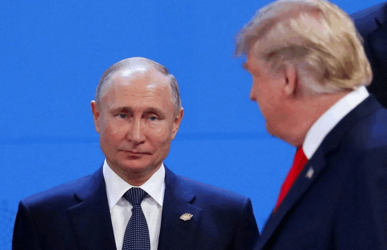 Putin Lạnh Lùng Phủi Tay, Khiến Trump Bẽ Mặt Ra Về Tay Không