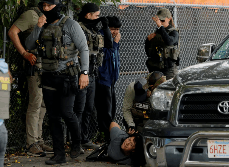 Chiến thuật của ICE làm gia tăng căng thẳng ở New York, Chicago và nhiều thành phố khác