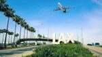 Các chuyến bay đến Los Angeles bị dừng do thiếu nhân viên kiểm soát không lưu
