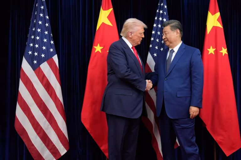 Phân tích: “Nhượng bộ lớn của Trump dành cho Tập Cận Bình chứa đầy dấu hiệu cảnh báo”