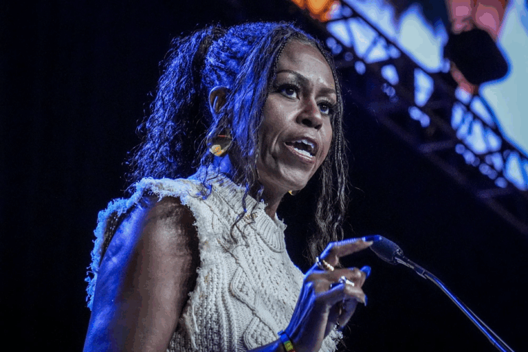 Michelle Obama: “Nước Mỹ chưa sẵn sàng có nữ tổng thống”