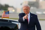 TRUMP BÁC BỎ ĐỀ XUẤT HÒA BÌNH CỦA IRAN LÀ “RÁC RƯỞI”