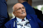 Cựu Thịnh trưởng New York Rudy Giuliani nhập viện trong tình trạng nguy kịch