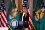 Bà Melania Trump ra mắt quỹ đầu tư phiên bản đặc biệt dành cho trẻ em trong hệ thống chăm sóc thay thế