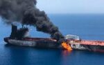 Các tàu chở dầu rời eo biển Hormuz bất chấp lời đe dọa từ Iran