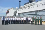 HOA KỲ VÀ NGA LIÊN TIẾP ĐƯA TÀU CHIẾN ĐẾN VIỆT NAM: THÔNG ĐIỆP GÌ TRÊN BIỂN ĐÔNG?