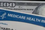 Chính quyền Trump chấm dứt chương trình trợ cấp phí bảo hiểm Medicare.