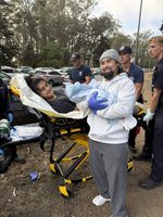 Kẹt xe trên đường đến bệnh viện, người mẹ sinh con ngay tại Golden Gate Park
