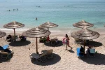 Hai cụ ông đánh nhau vì tranh ghế nằm trên bãi biển, người 82 tuổi thiệt mạng