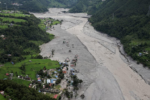 Thung lũng tan hoang sau trận lũ ở Nepal: Không còn gì nguyên vẹn