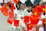 Bỏ qua yếu tố chính trị, giới trẻ Việt Nam ngày càng đón nhận văn hóa và cơ hội từ Trung Quốc