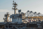 Hải quân Mỹ: 8 thủy thủ tìm cách tự tử trên tàu sân bay USS Abraham Lincoln