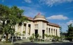 Ngân hàng chịu áp lực, doanh nghiệp mong lãi suất giảm