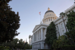 Bác sĩ và các hãng bảo hiểm kiện đợt tăng thuế lớn nhất lịch sử California