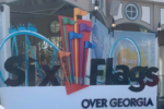 Một người đàn ông thiệt mạng sau khi rơi khỏi tàu lượn siêu tốc tại Six Flags ở Georgia
