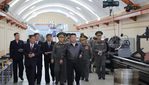 Tin đồn sức khỏe Kim Jong un, Bắc Hàn siết chặt quân sự